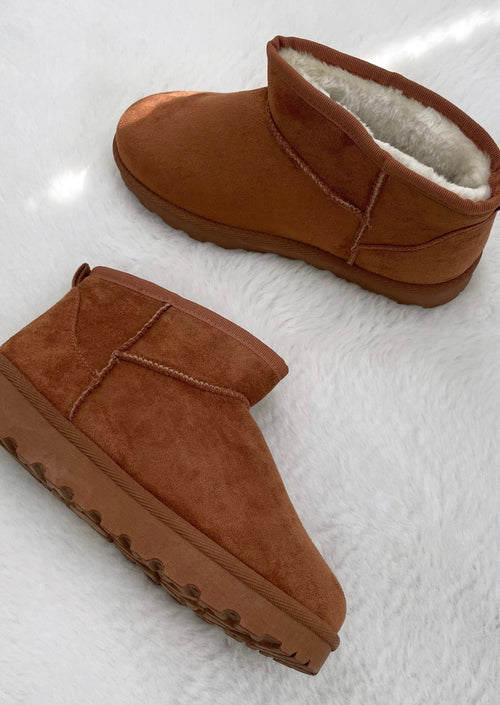 Boots camel