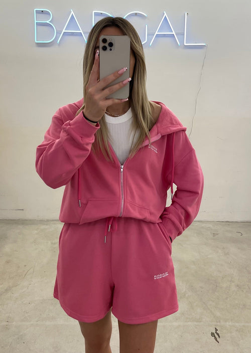 Short Badgal rose