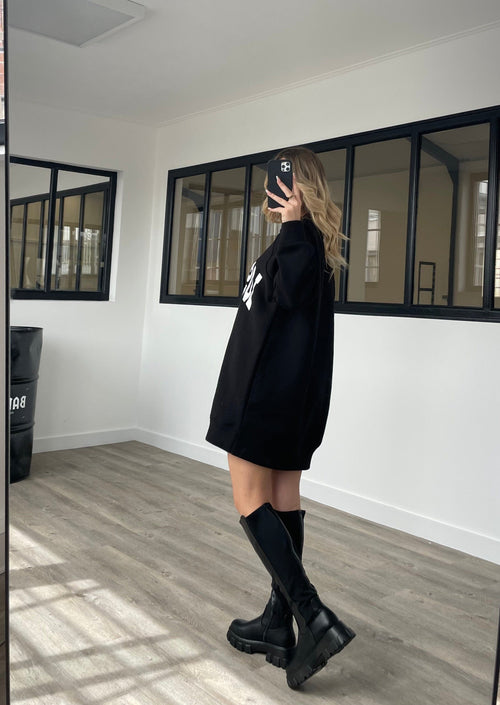 Robe pull L.A noire