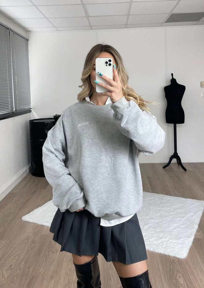Pull Badgal gris