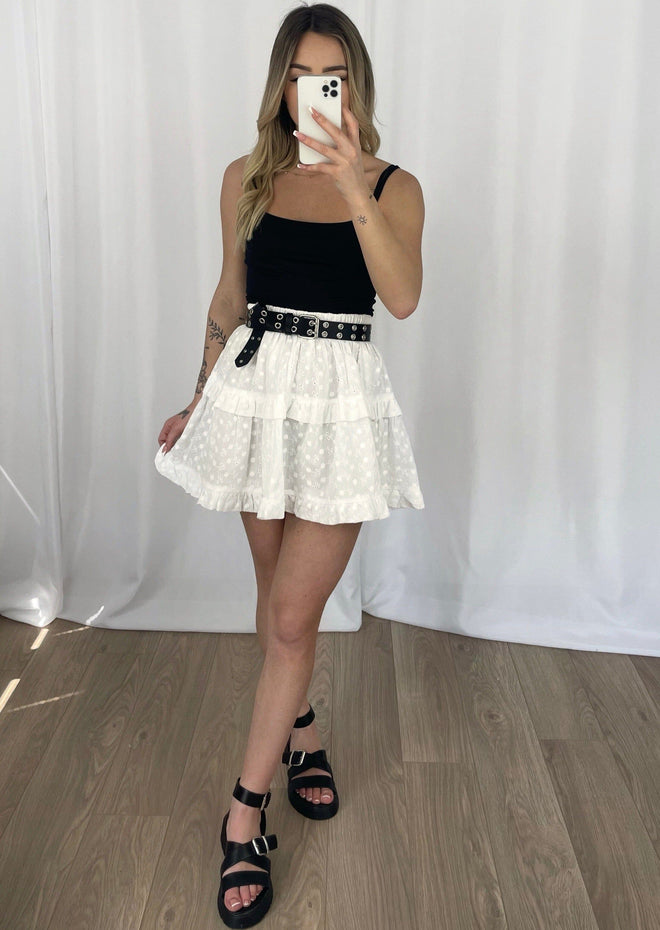 Jupe brodée blanche