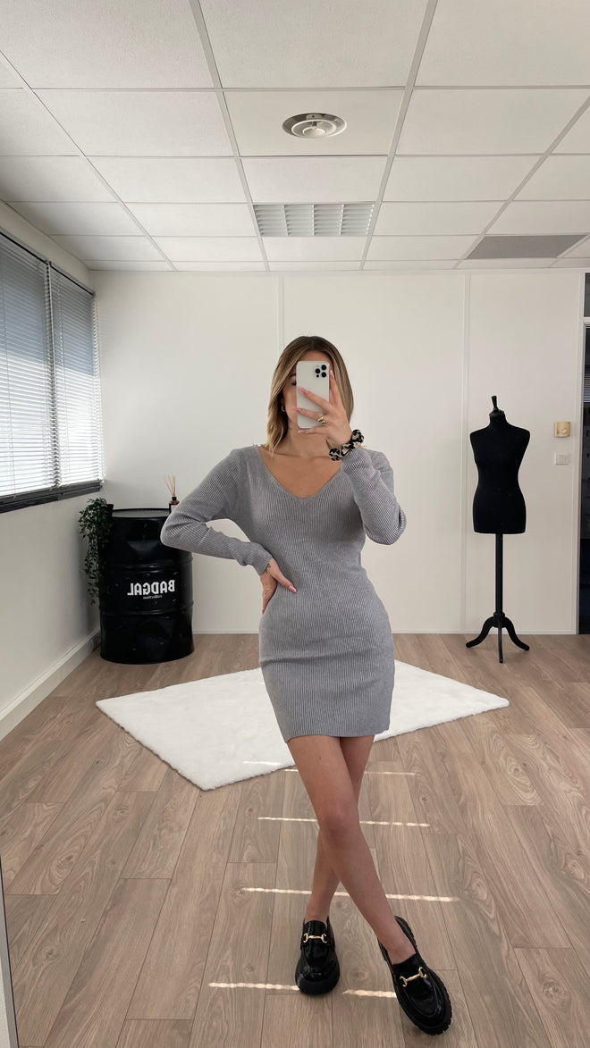 Robe pull grise